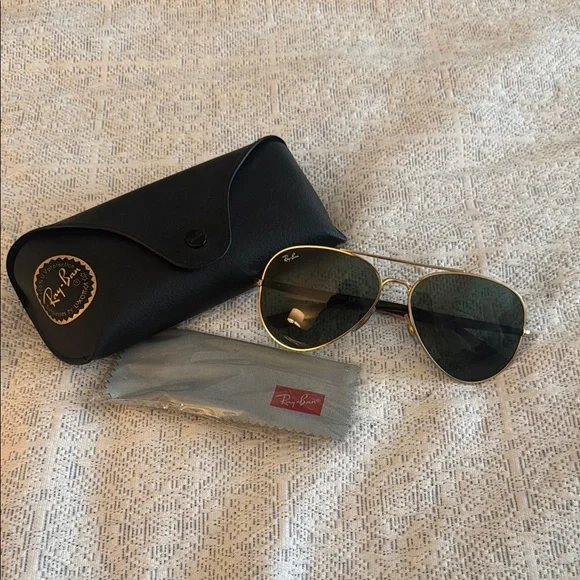 Ray-Ban | Accessories | Rayban Gold Frame Sunglasses With  display picture 1